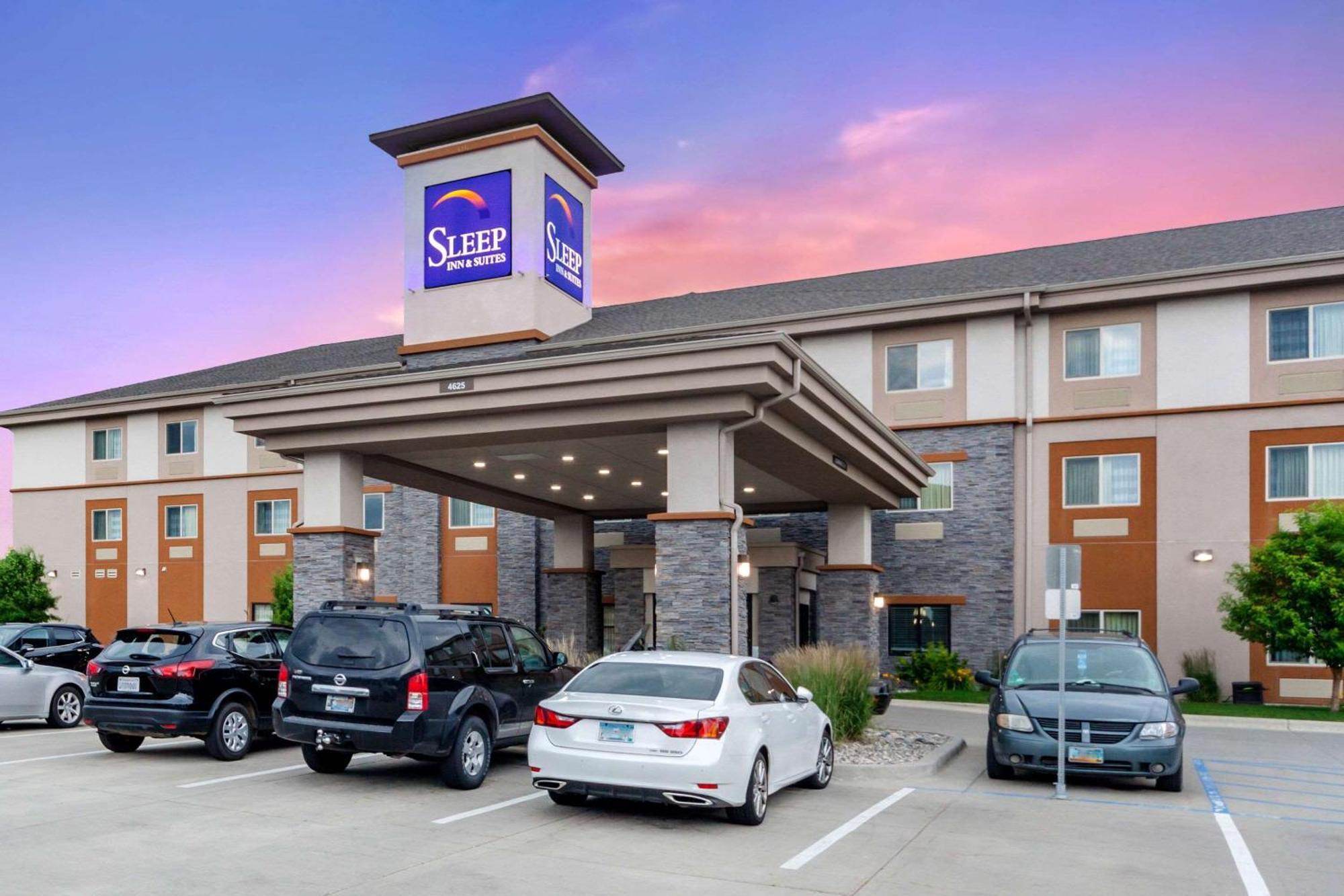 Sleep Inn & Suites Fargo Medical Center Exteriör bild